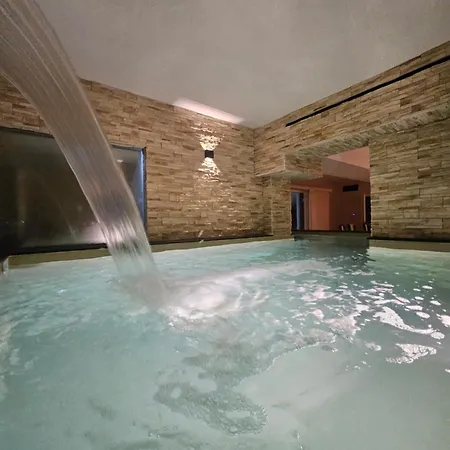 Mairi - 2 Private Pools & Game Near Athens Salamina