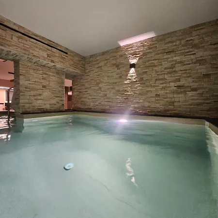 Mairi - 2 Private Pools & Game Near Athens *